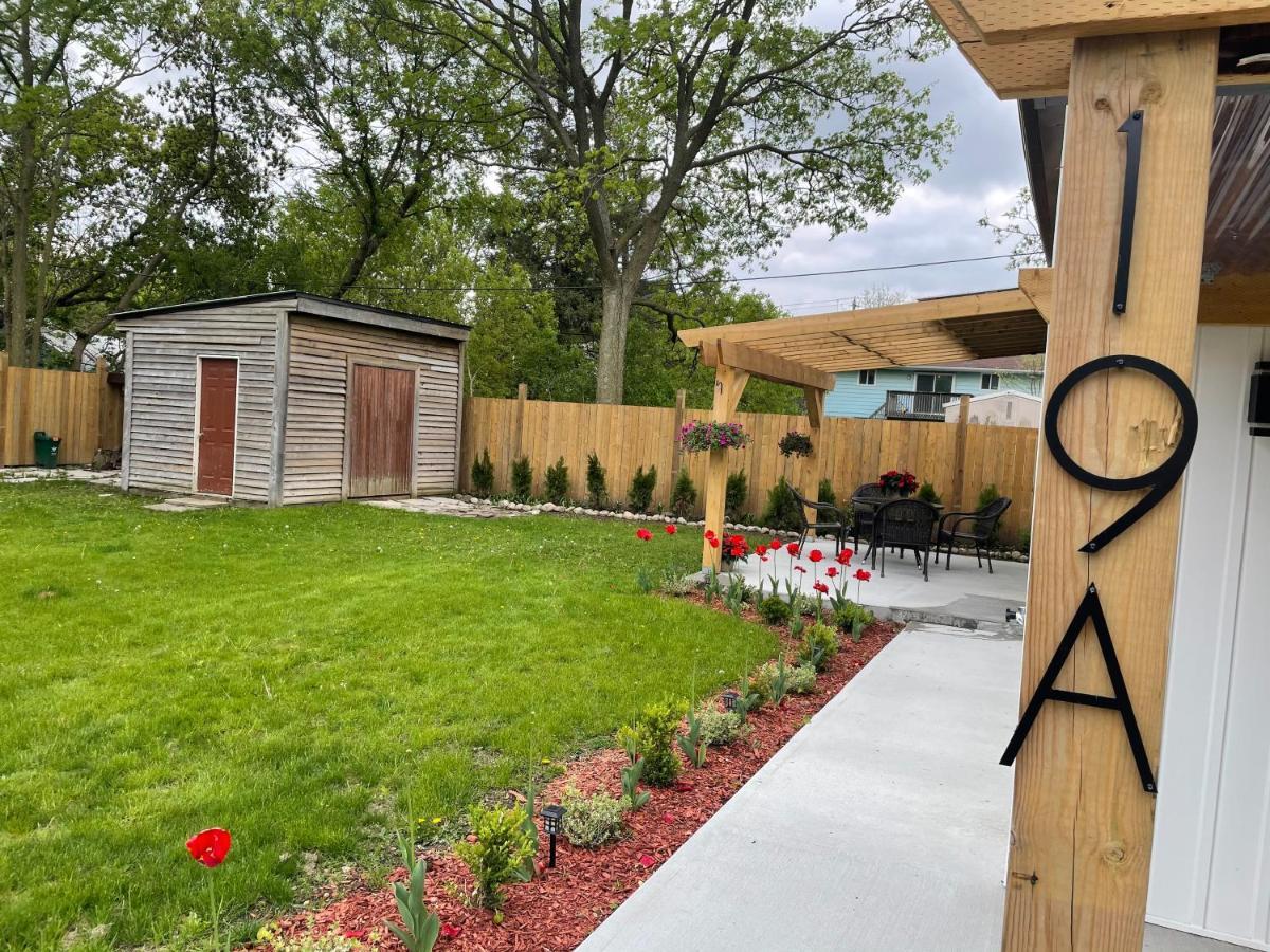 Cozy Cottage Style House Kitchener Εξωτερικό φωτογραφία