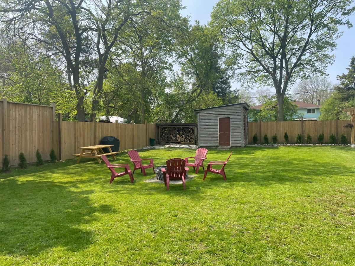 Cozy Cottage Style House Kitchener Εξωτερικό φωτογραφία