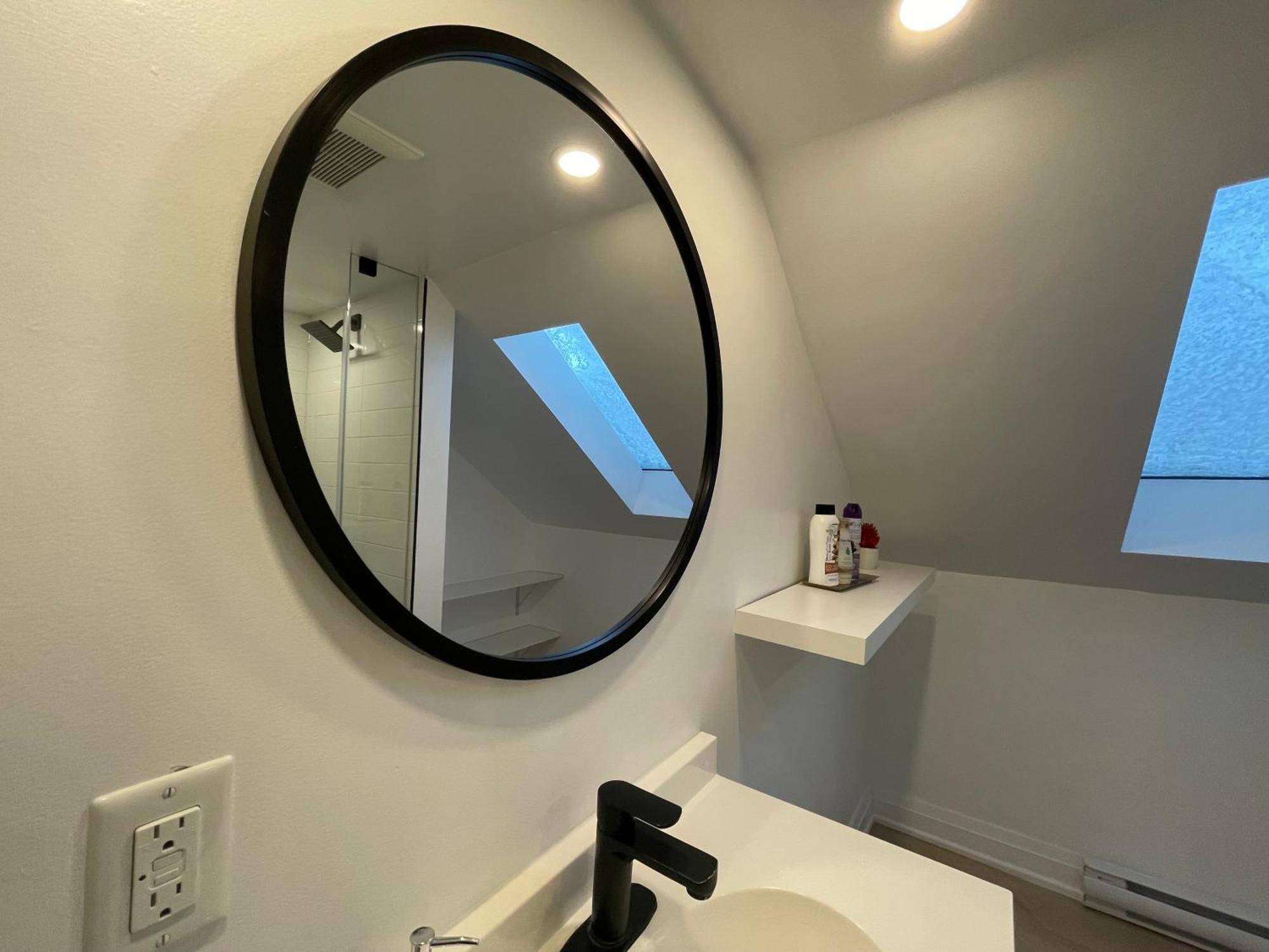 Cozy Cottage Style House Kitchener Εξωτερικό φωτογραφία